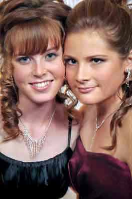 Two gorgeous girls at the Te Kauwhata School Ball photography Michael Smith Auckland NZ